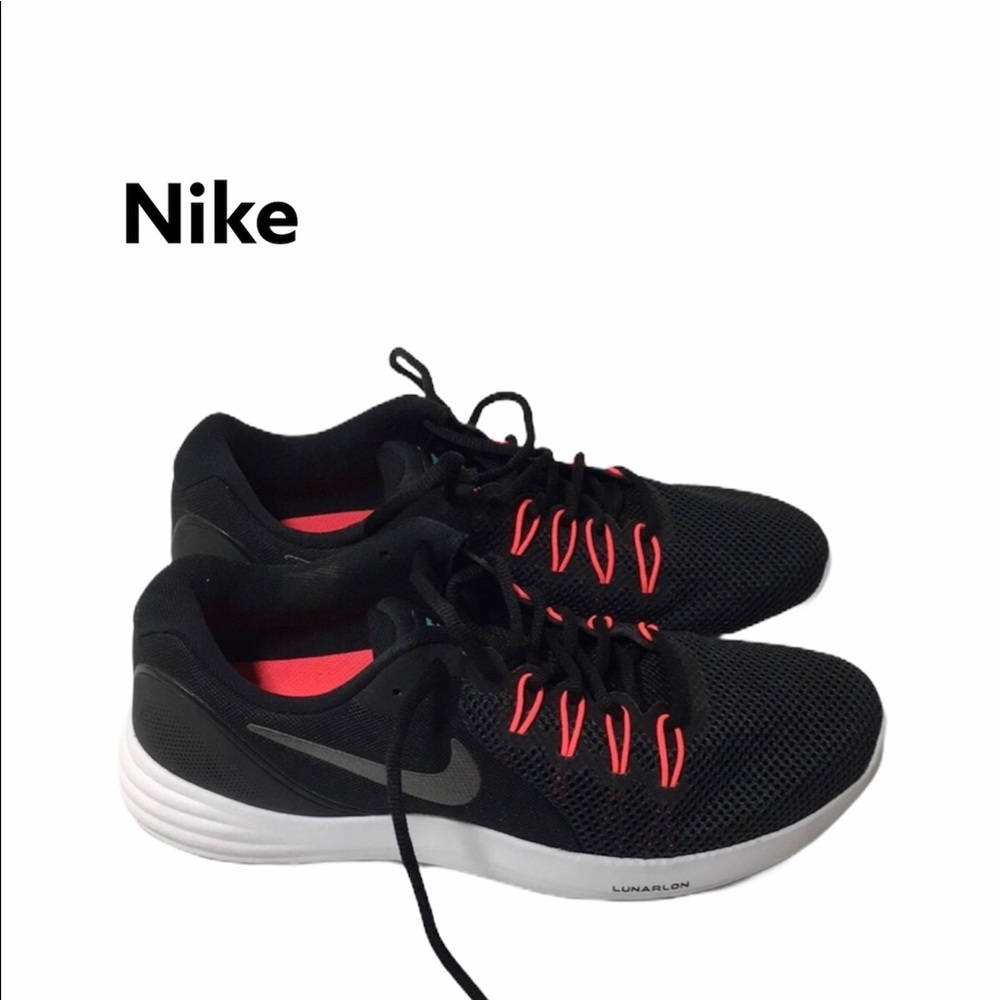 Nike Running Shoes - Picture 8 of 8